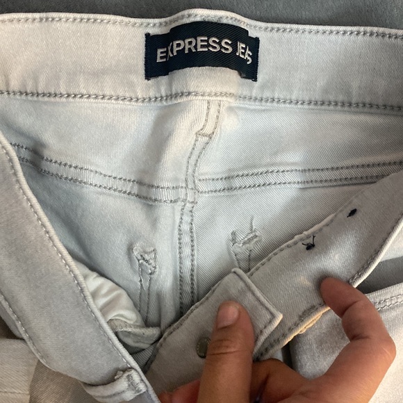 Jeans - Picture 3 of 4